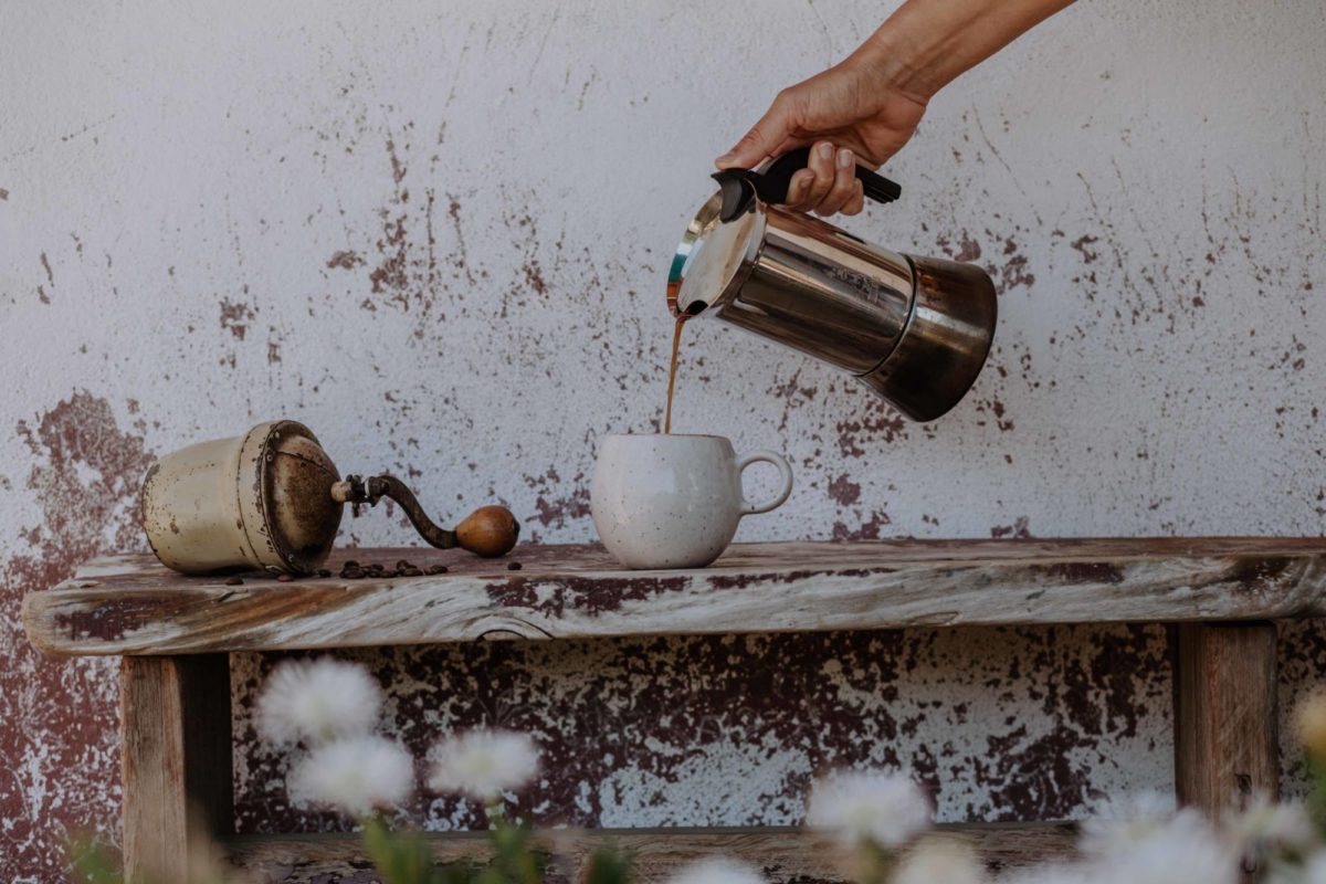 How To Make Coffee In A Moka Pot In 8 Easy Steps - Eating Around Italy