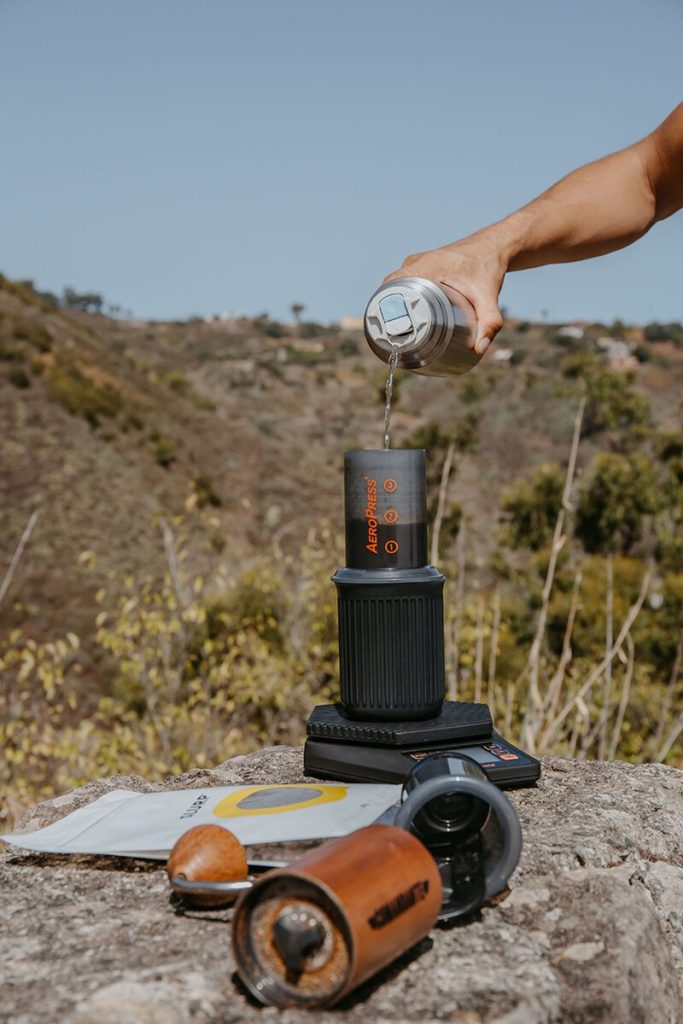 how to use aeropress