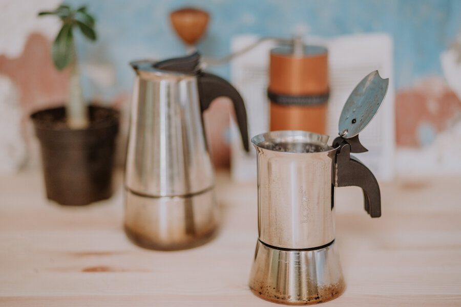 how to use moka pot