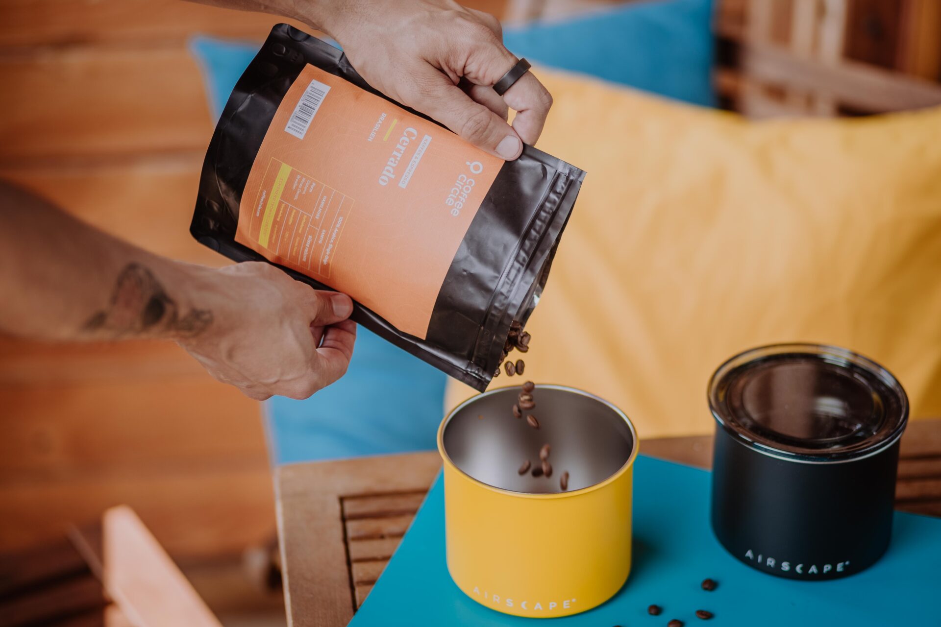 airscape coffee canister