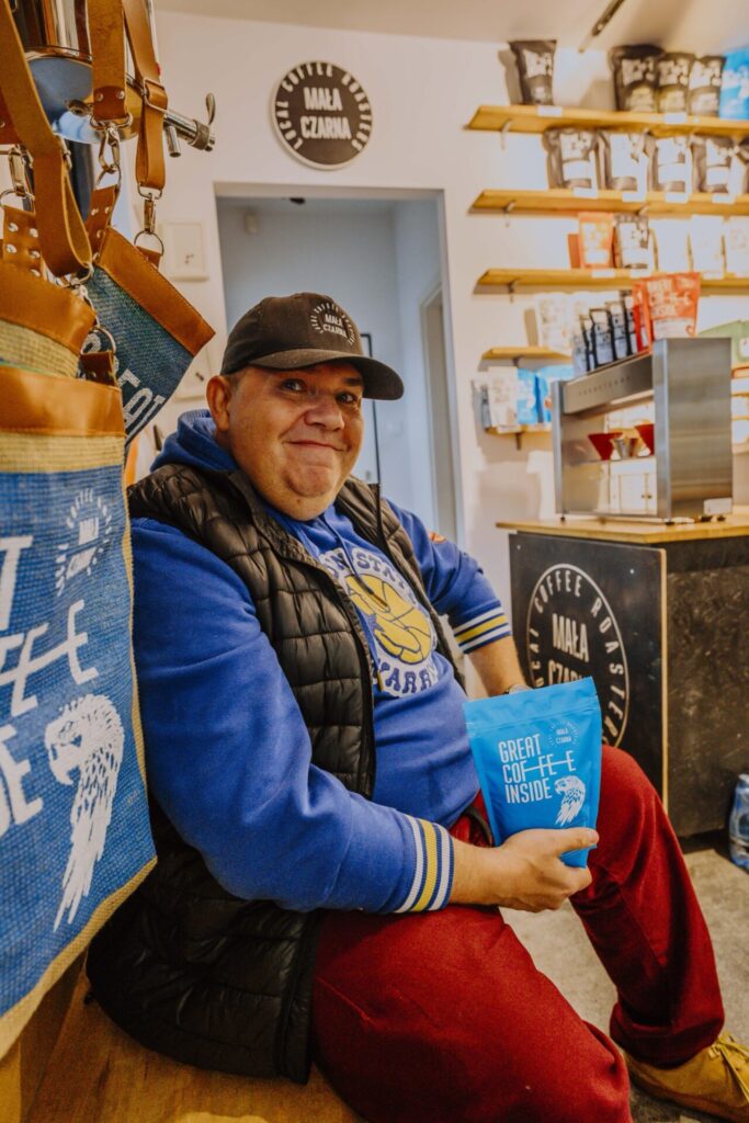 mala czarna roastery wroclaw coffee shop